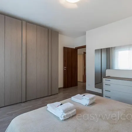 Easy Welcome Casa Giulia - 別荘