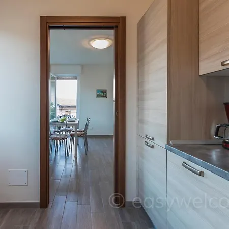 Easy Welcome Casa Giulia - Holiday home Lezzeno