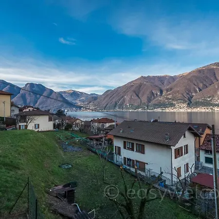 Easy Welcome Casa Giulia - Holiday home Lezzeno
