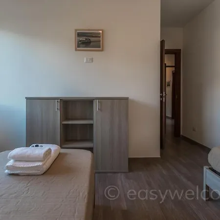 Easy Welcome Casa Giulia - Holiday home Lezzeno